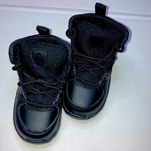 baby acg boots